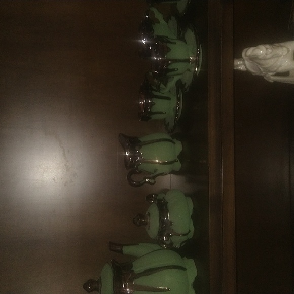 tea set - Picture 1 of 6